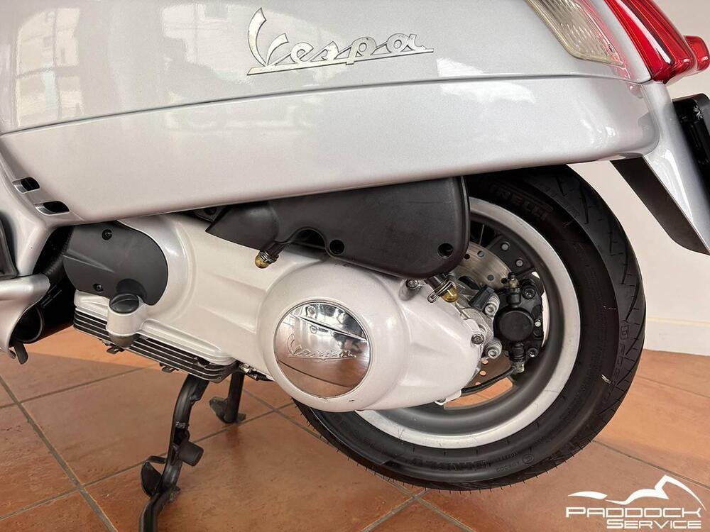 Vespa GTS 250 i.e. (14)