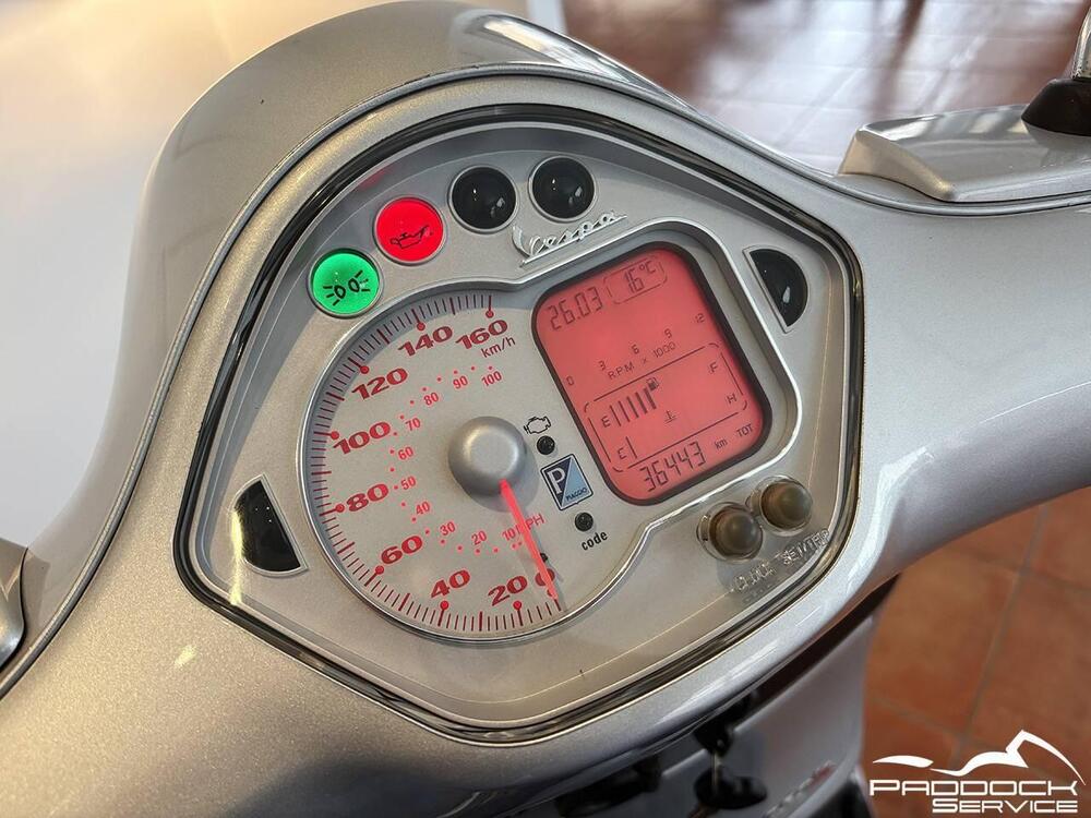 Vespa GTS 250 i.e. (16)