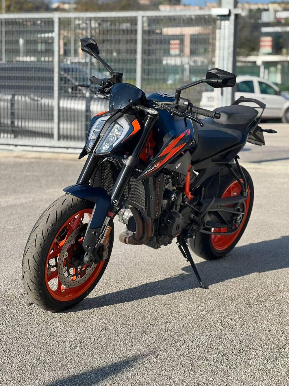 KTM 890 Duke R (2022 - 23) (2)