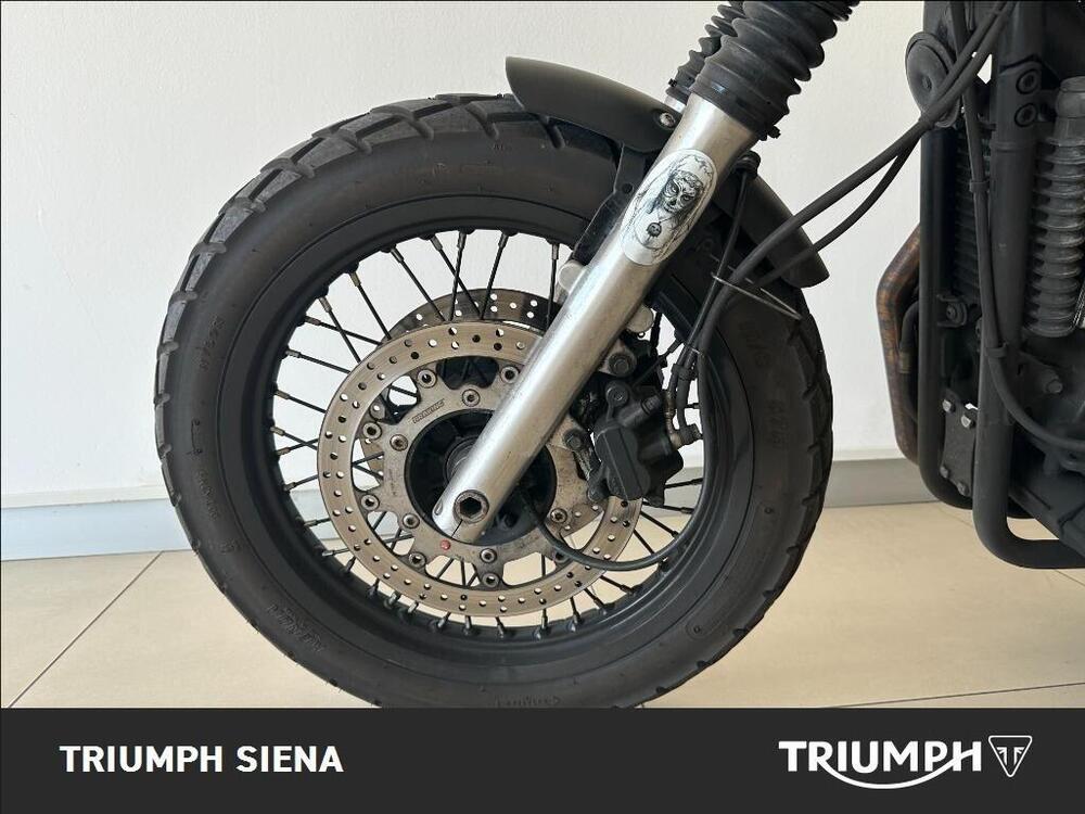 Triumph Bonneville 800 (2000 - 01) (18)