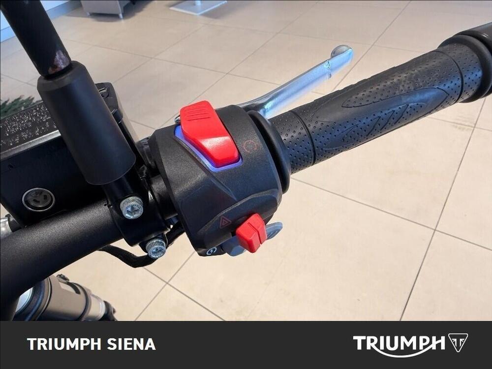 QJ Motor SRV 300 (2023 - 25) (13)