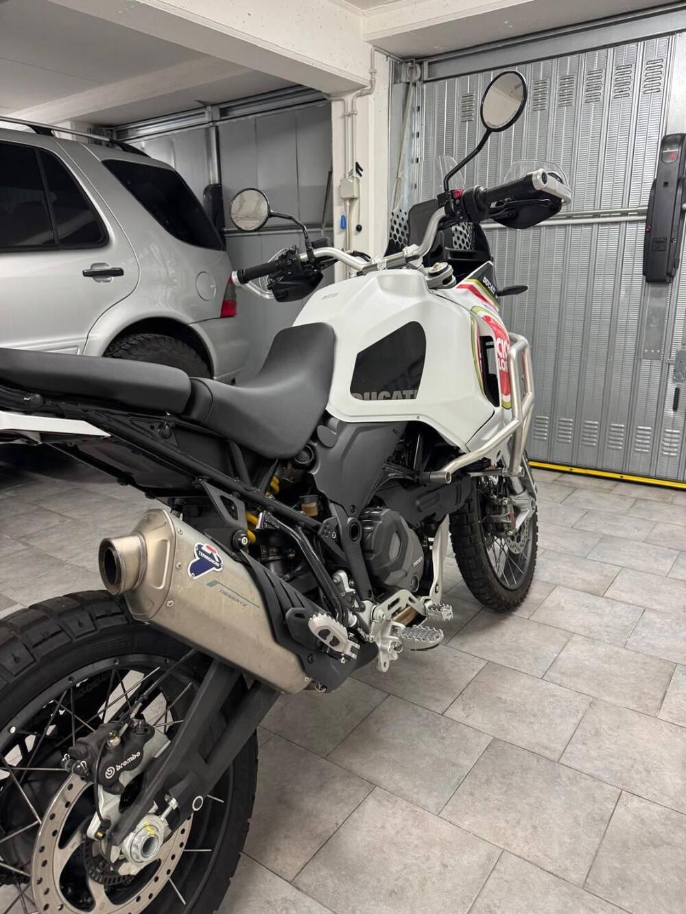 Ducati DesertX (2022 - 25) (4)