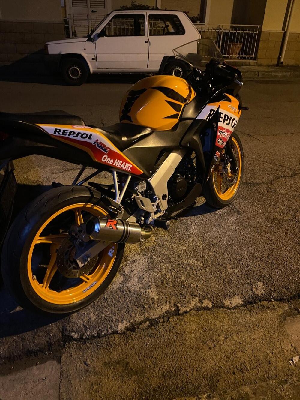 Honda CBR 125 R (2007 - 17) (5)