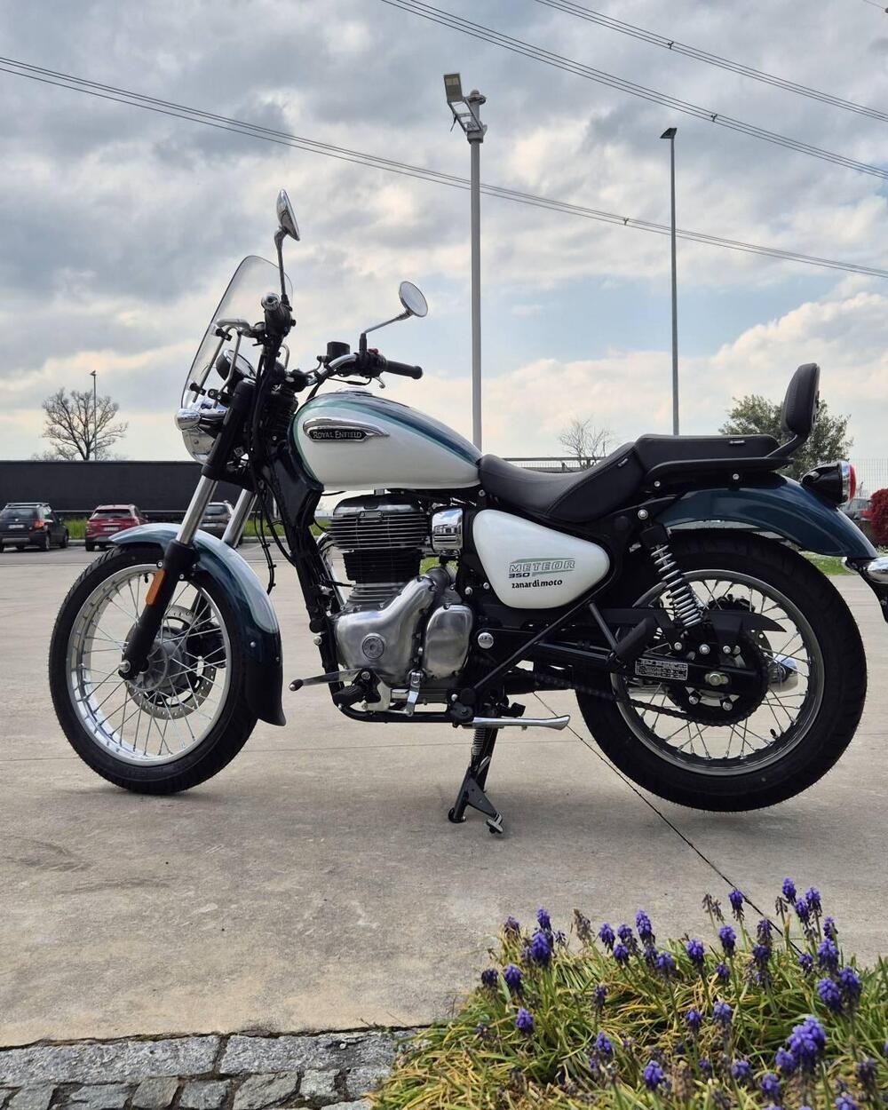 Royal Enfield Meteor 350 Aurora (2024 - 26) (3)