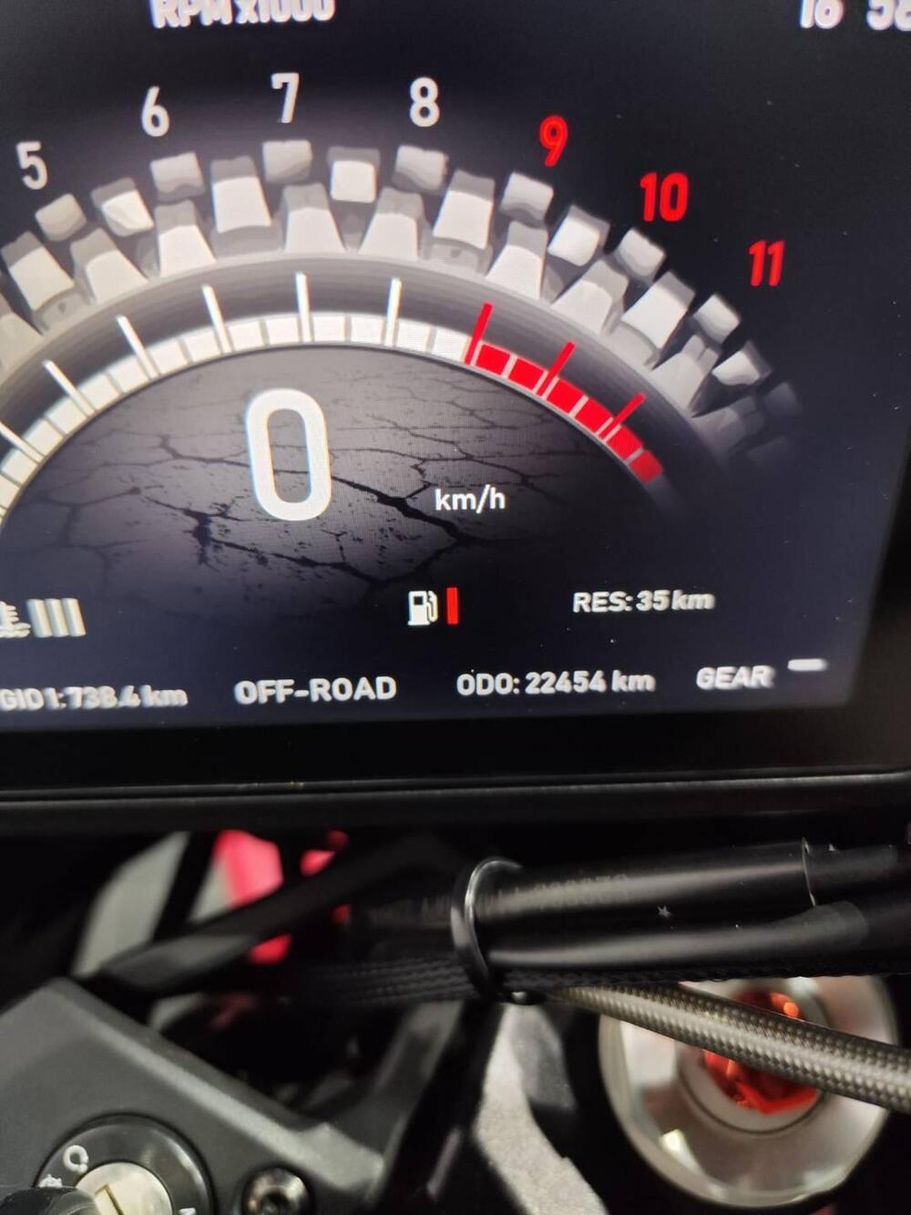 Moto Morini X-Cape 650 (2021 - 26) (8)