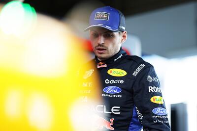 F1, Verstappen perde la pazienza a Suzuka: &ldquo;Non parlo finch&eacute; non se ne va&rdquo;, cacciato un giornalista. Ecco perch&eacute;