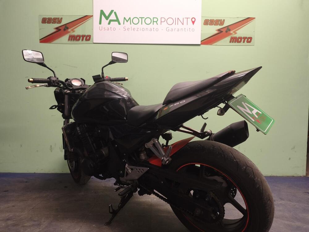 Kawasaki Z 750 (2003 - 06) (3)