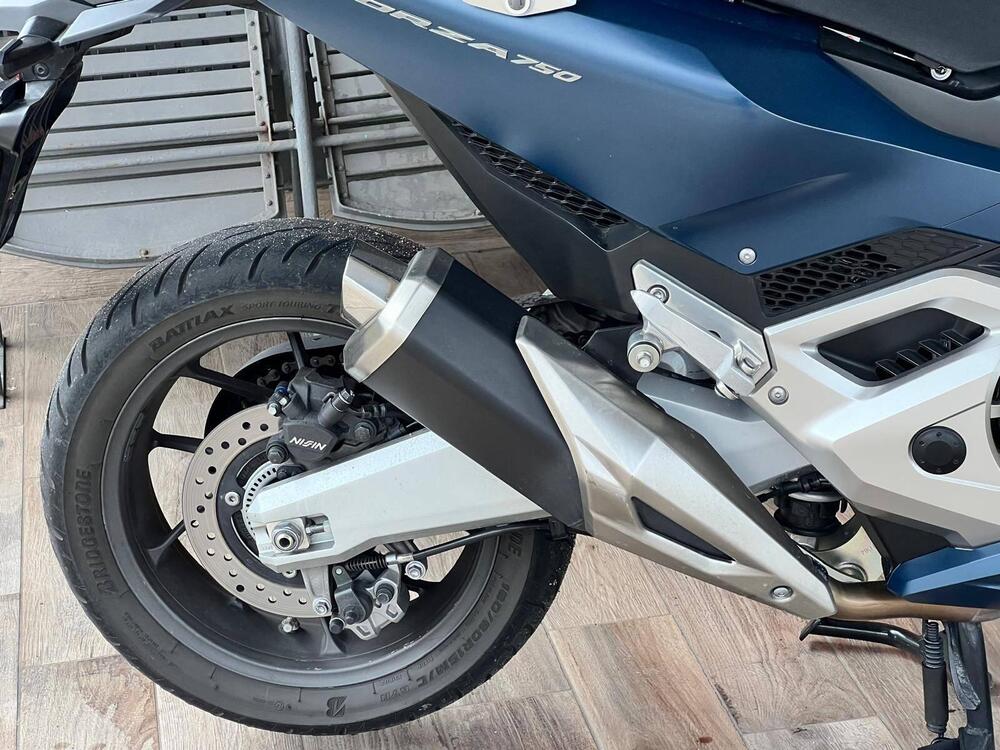 Honda Forza 750 DCT (2021 - 24) (8)