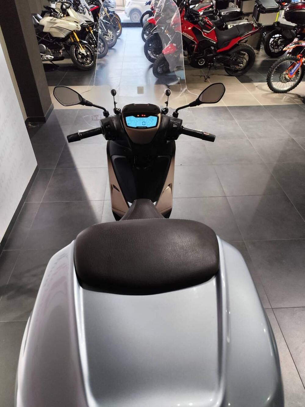 Piaggio Medley 150 ABS (2021 - 25) (6)