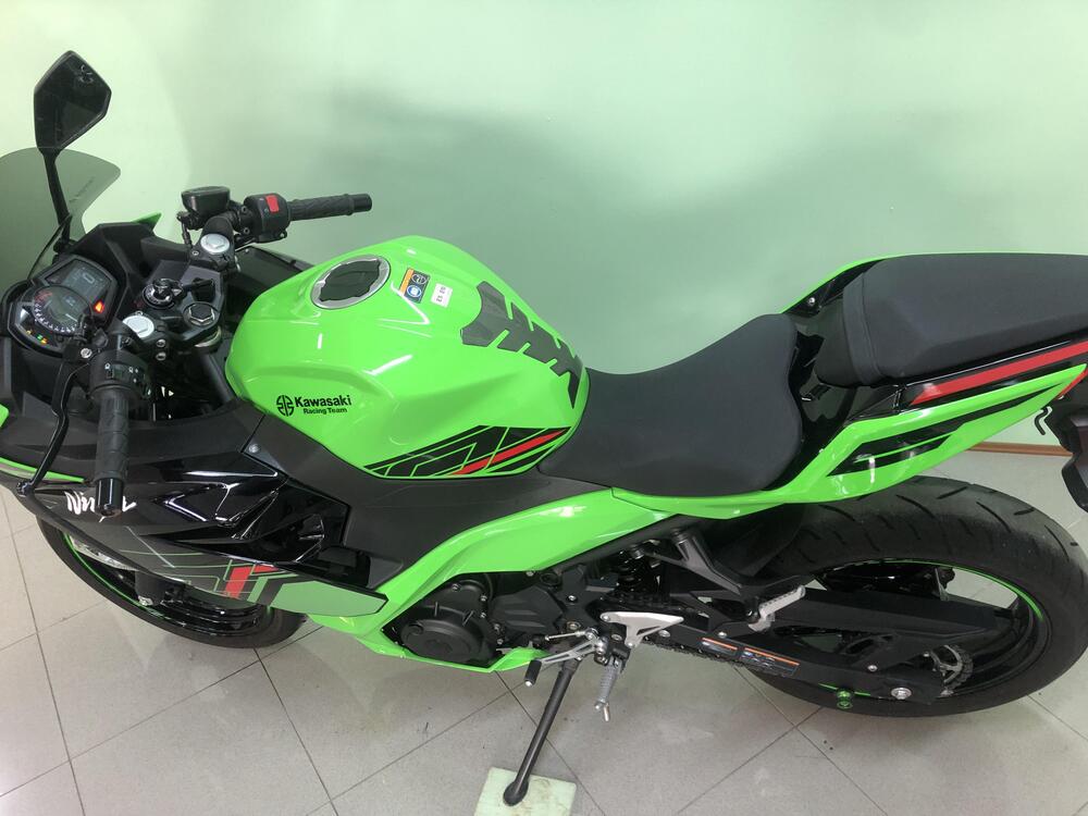 Kawasaki Ninja 400 (2023) (10)