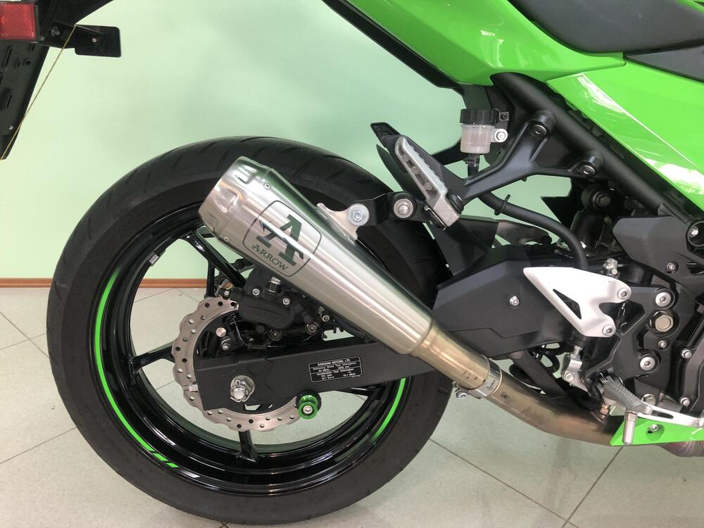 Kawasaki Ninja 400 (2023) (12)