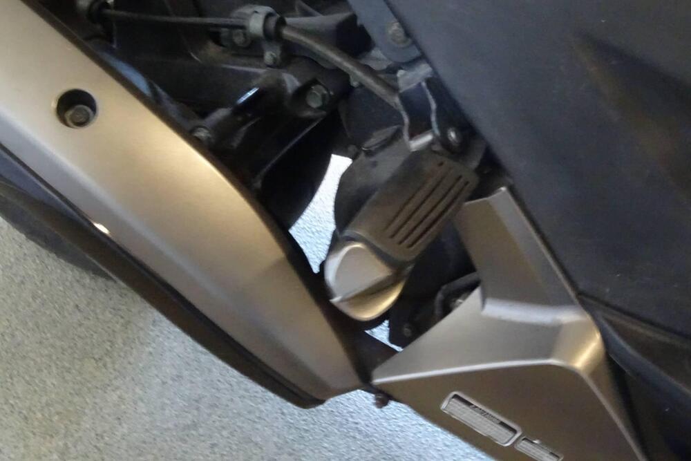 Kymco K-Xct 300i (2012 - 17) (7)