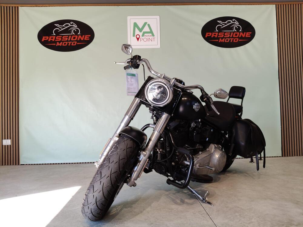 Harley-Davidson 1690 Slim (2017) - FLS