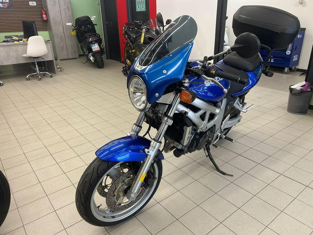 Suzuki SV 650 (1999 - 02) (8)