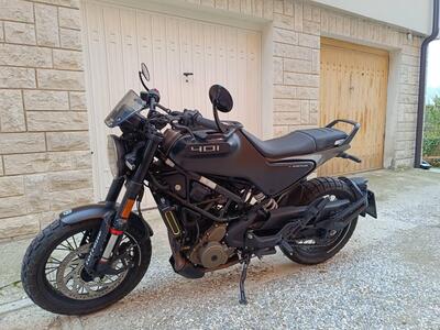 Husqvarna Svartpilen 401 (2021 - 23) usata