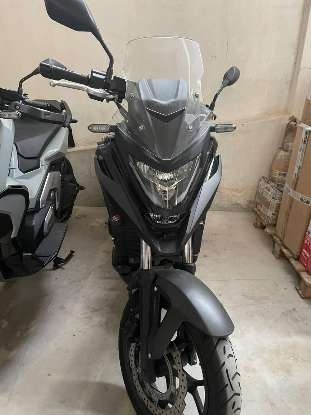 Honda NC 750 X DCT (2021 - 24) (2)