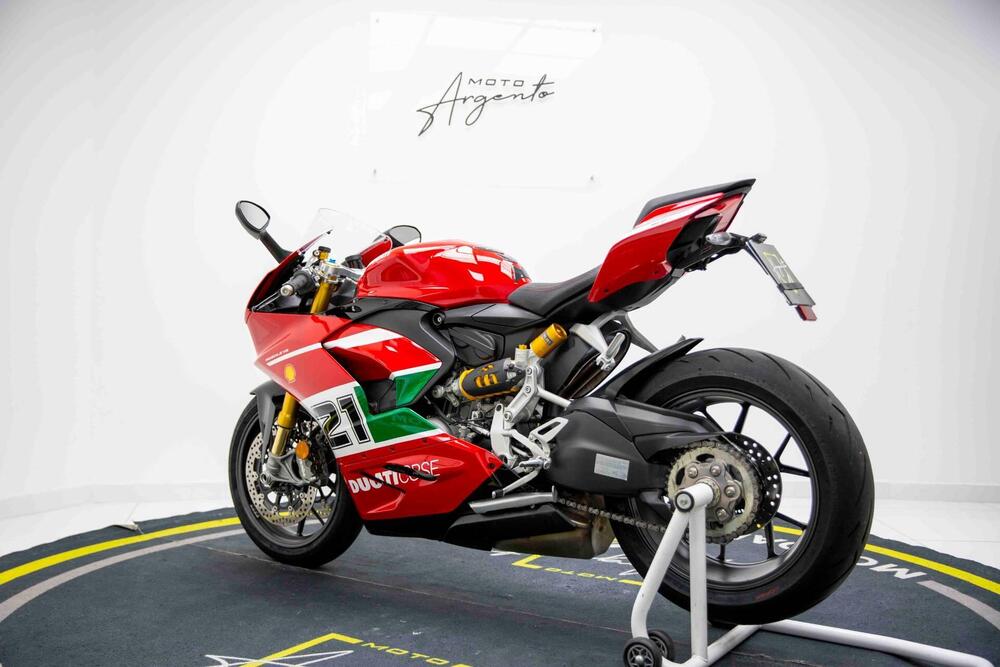 Ducati Panigale V2 Bayliss 1st Championship 20th Anniversary (2021 - 24) (2)