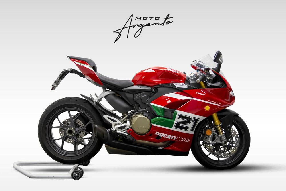 Ducati Panigale V2 Bayliss 1st Championship 20th Anniversary (2021 - 24)