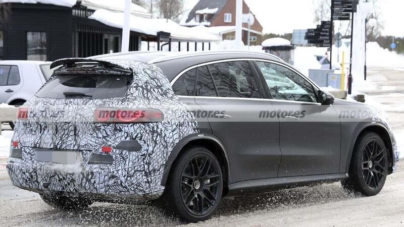 Mercedes-AMG GLC 53 elettrica: il SUV sportivo a batteria si mostra nei test su strada