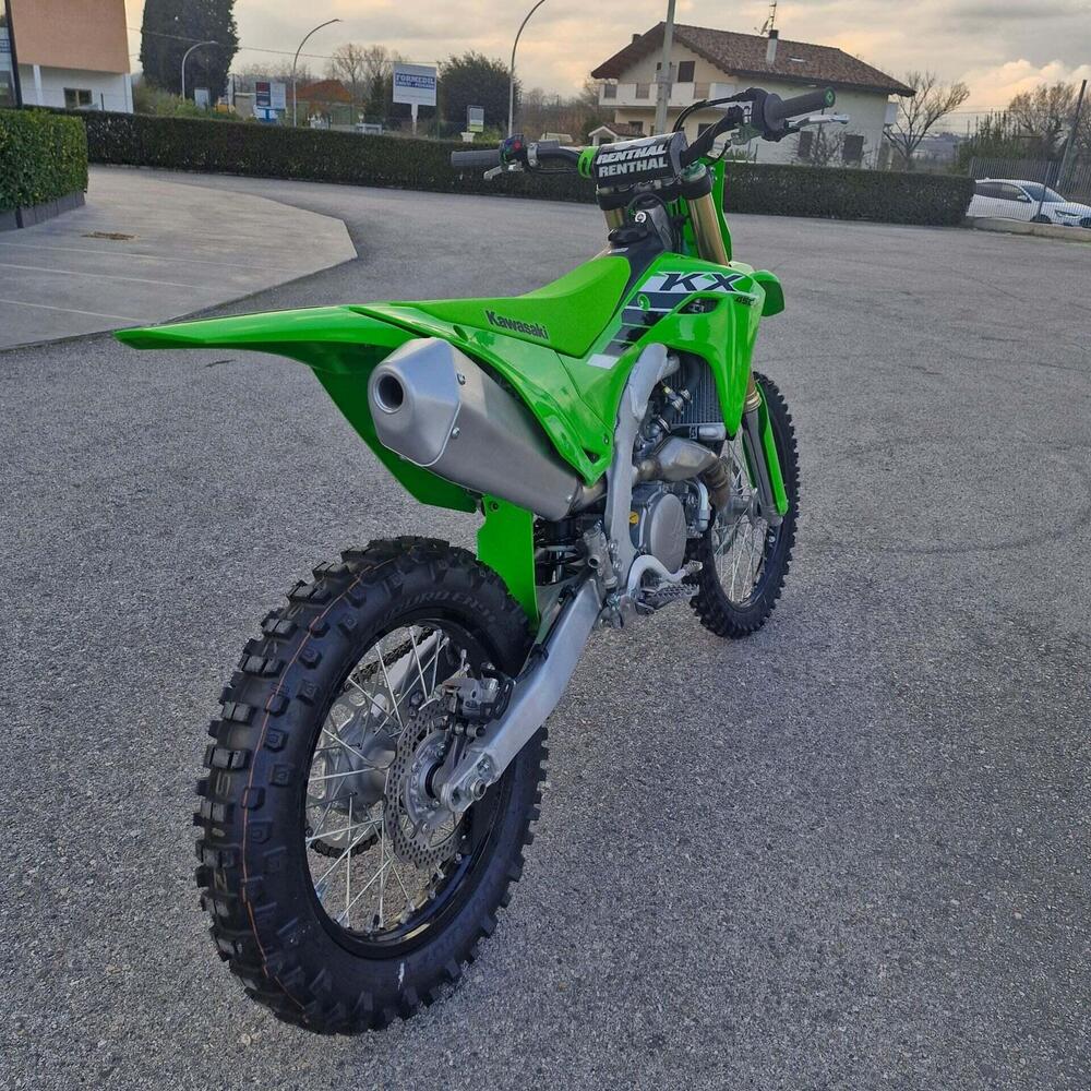 Kawasaki KX 450 (2025) (10)