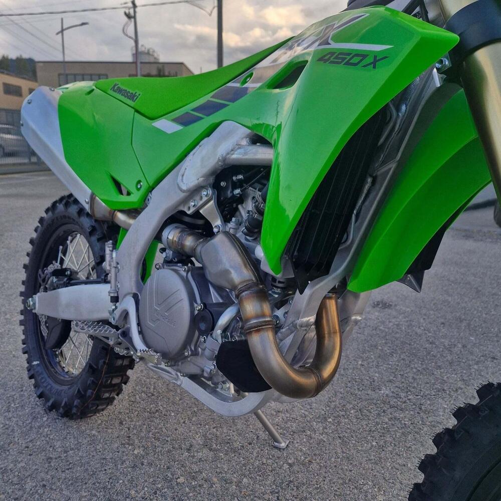 Kawasaki KX 450 (2025) (12)
