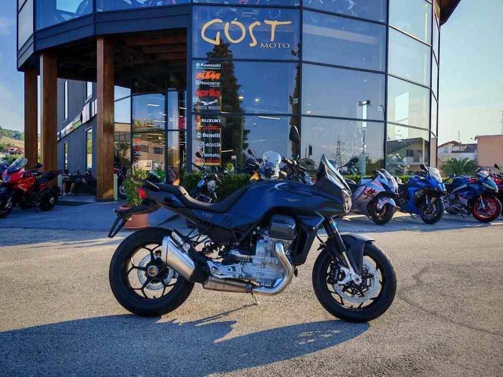 Moto Guzzi V100 Mandello (2025 - 26)