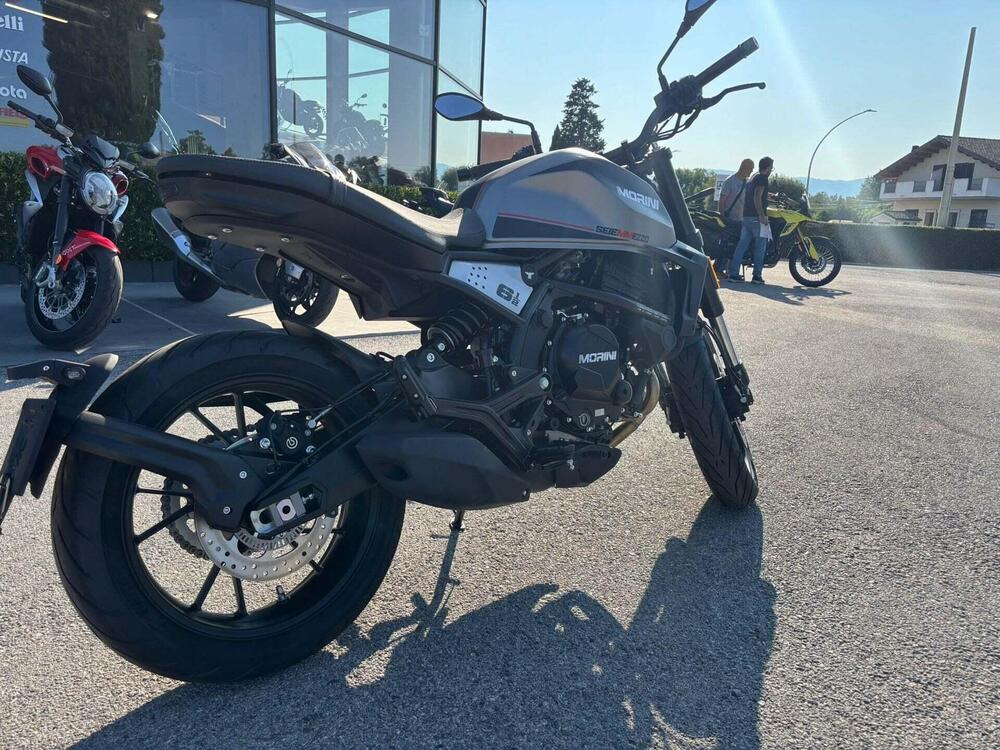 Moto Morini SEIEMMEZZO STR (2022 - 26) (5)