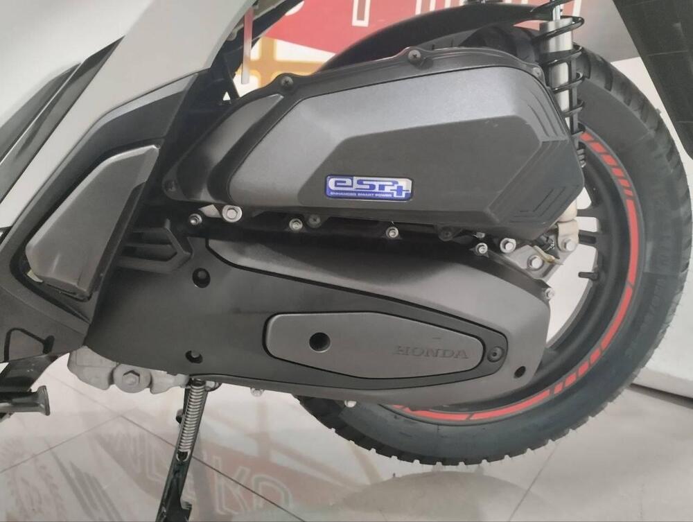 Honda SH 125i Sport (2022 - 23) (8)