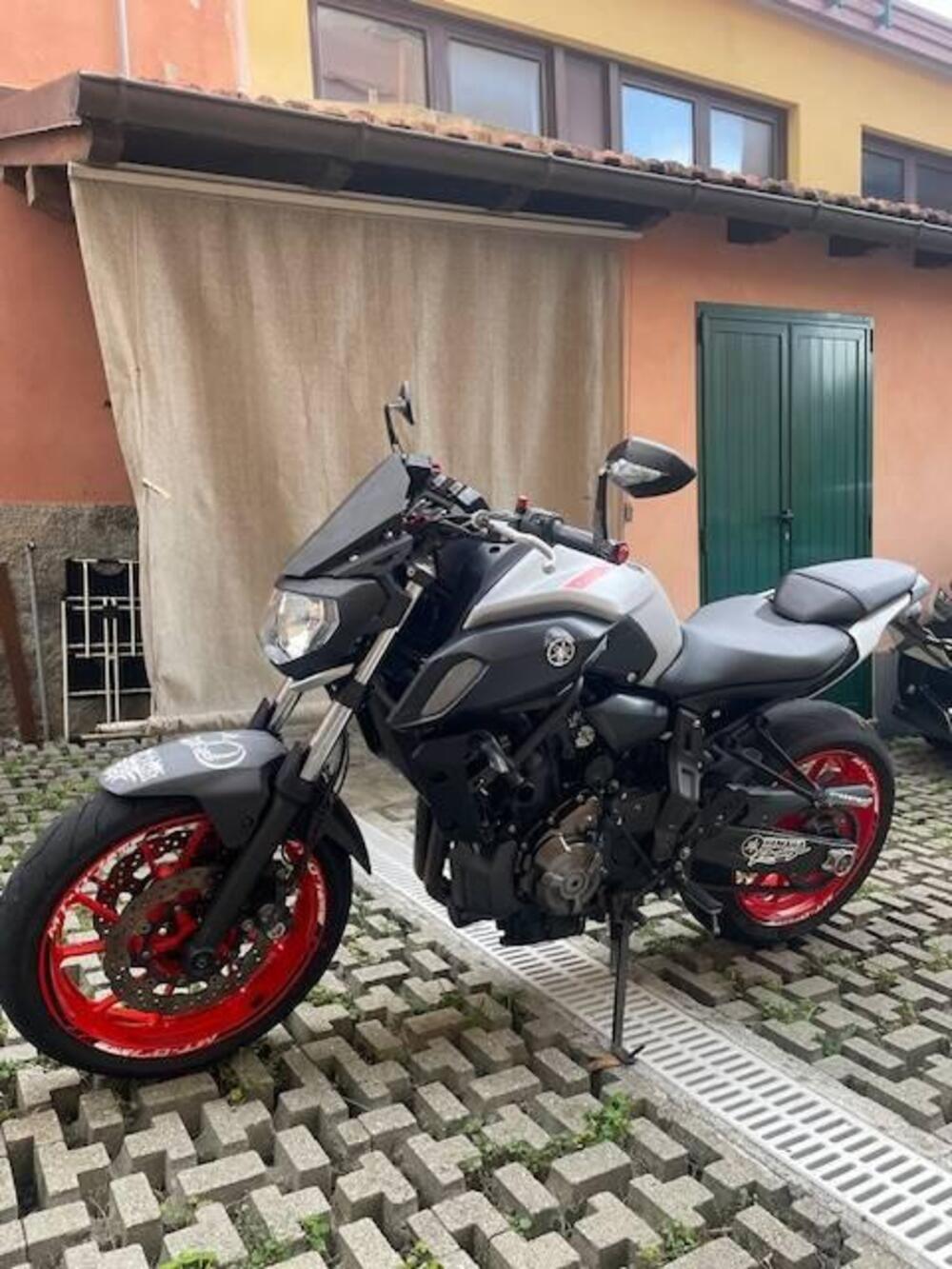 Yamaha MT-07 (2018 - 20) (2)