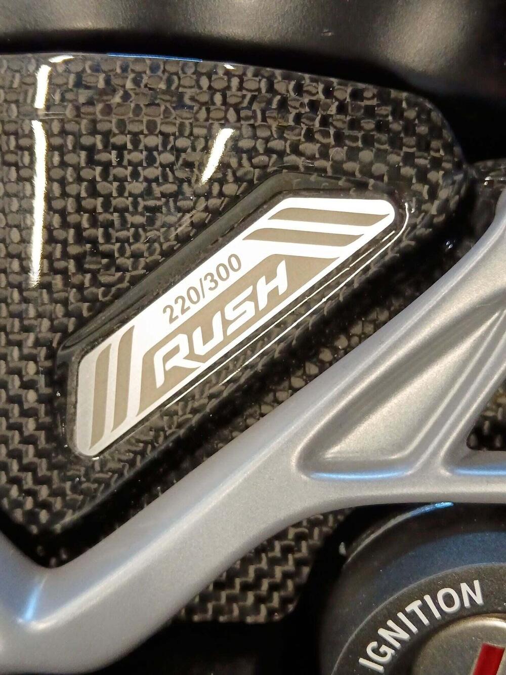 MV Agusta Rush 1000 (2023 - 26) (10)