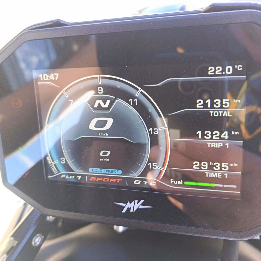 MV Agusta Brutale 1000 RS (2022 - 26) (11)