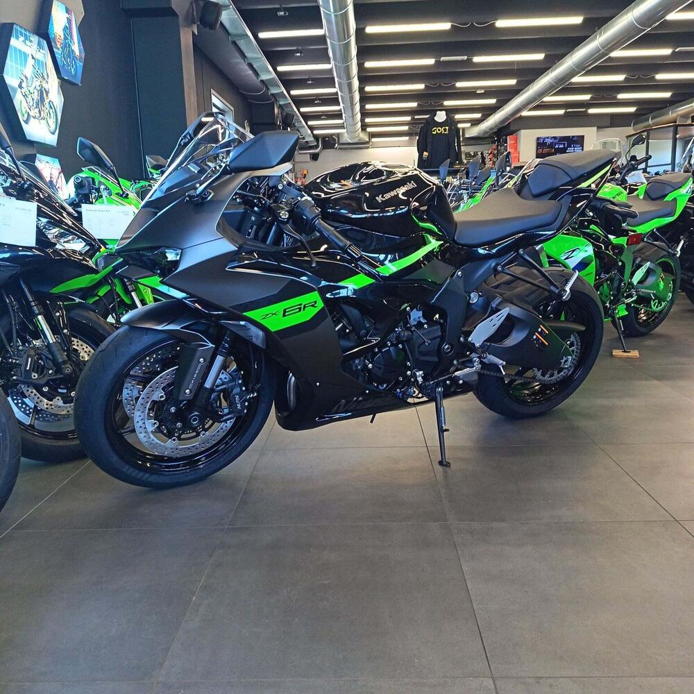 Kawasaki Ninja 636 ZX-6R (2024 - 26)