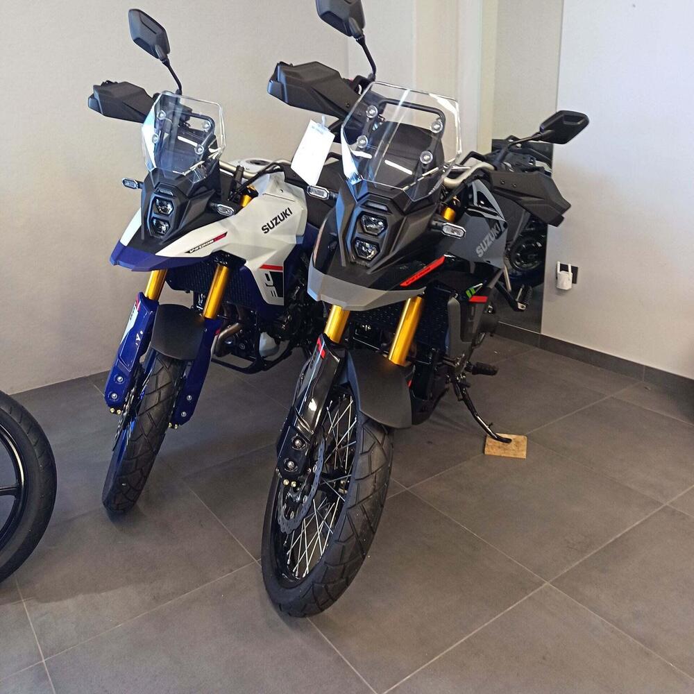 Suzuki V-Strom 800DE (2025 - 26) (3)