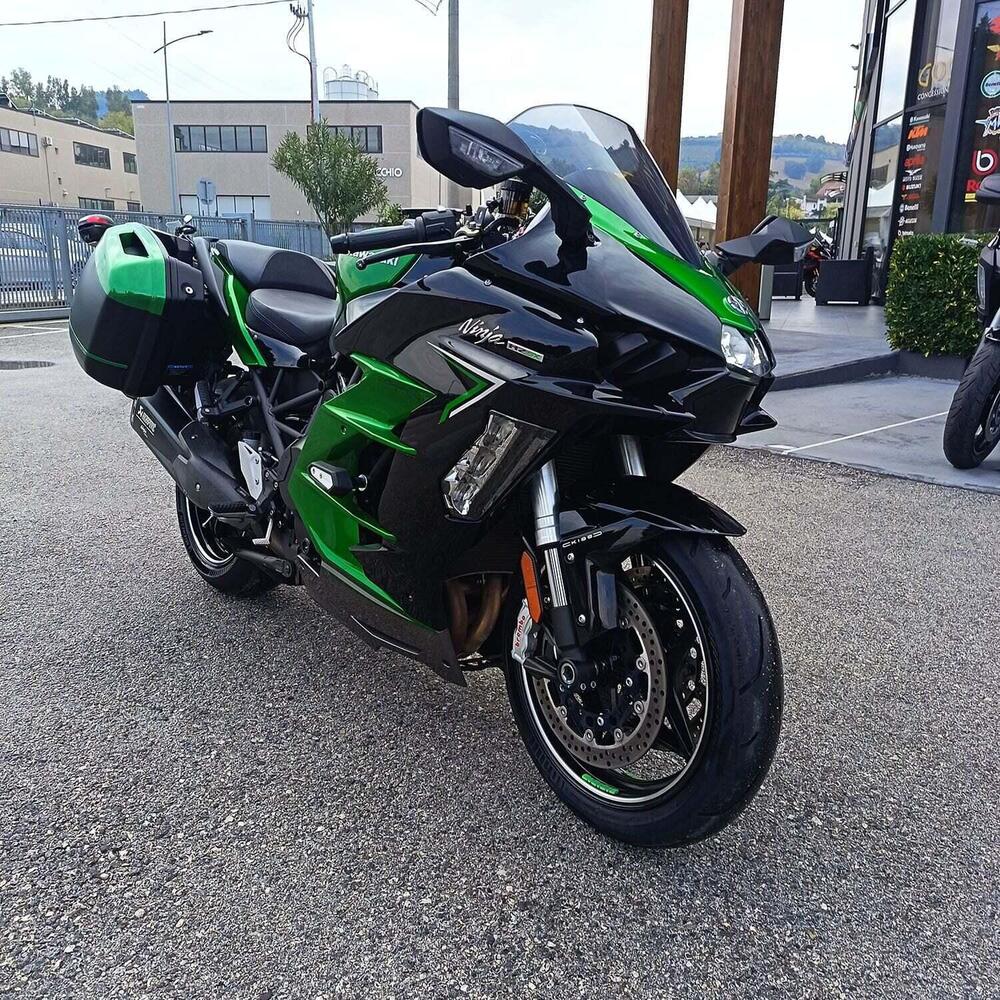 Kawasaki Ninja H2 SX SE Performance (2022) (7)