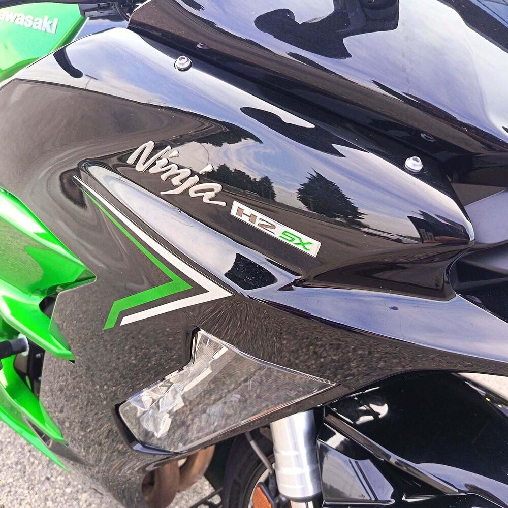 Kawasaki Ninja H2 SX SE Performance (2022) (10)