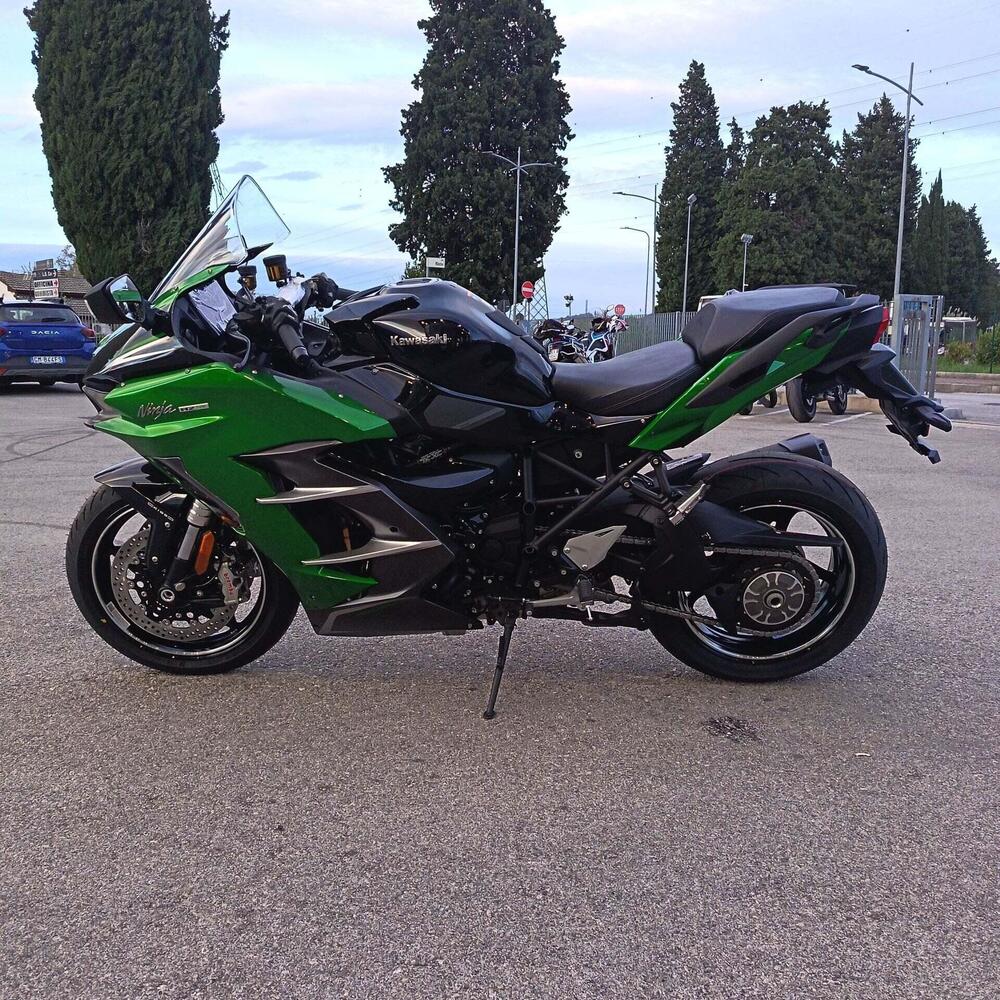 Kawasaki Ninja H2 SX SE (2023 - 26) (6)