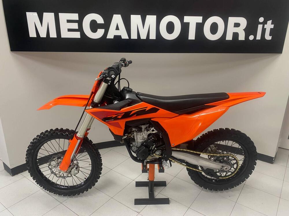 KTM 250 SX-F (2025) (4)