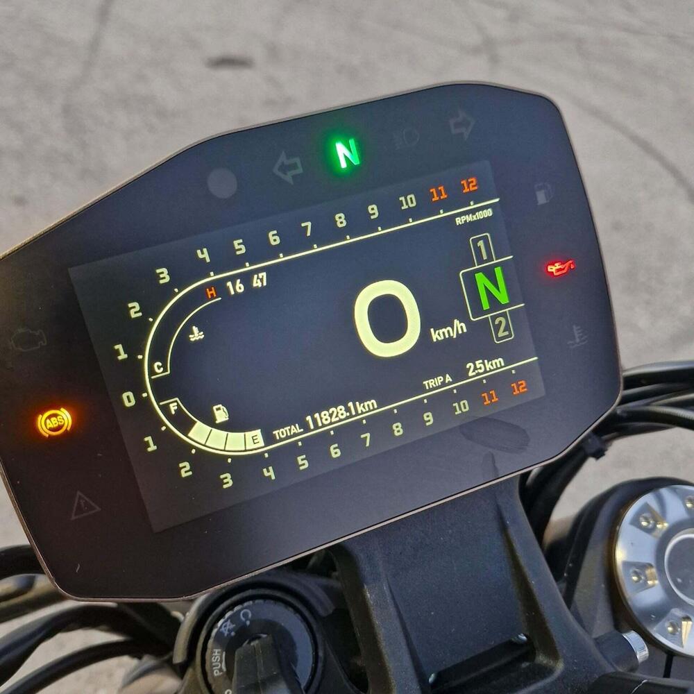 Benelli Leoncino 800 (2022 - 26) (6)