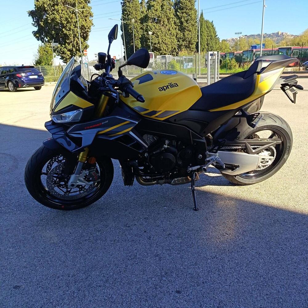 Aprilia Tuono V4 (2025 - 26) (3)