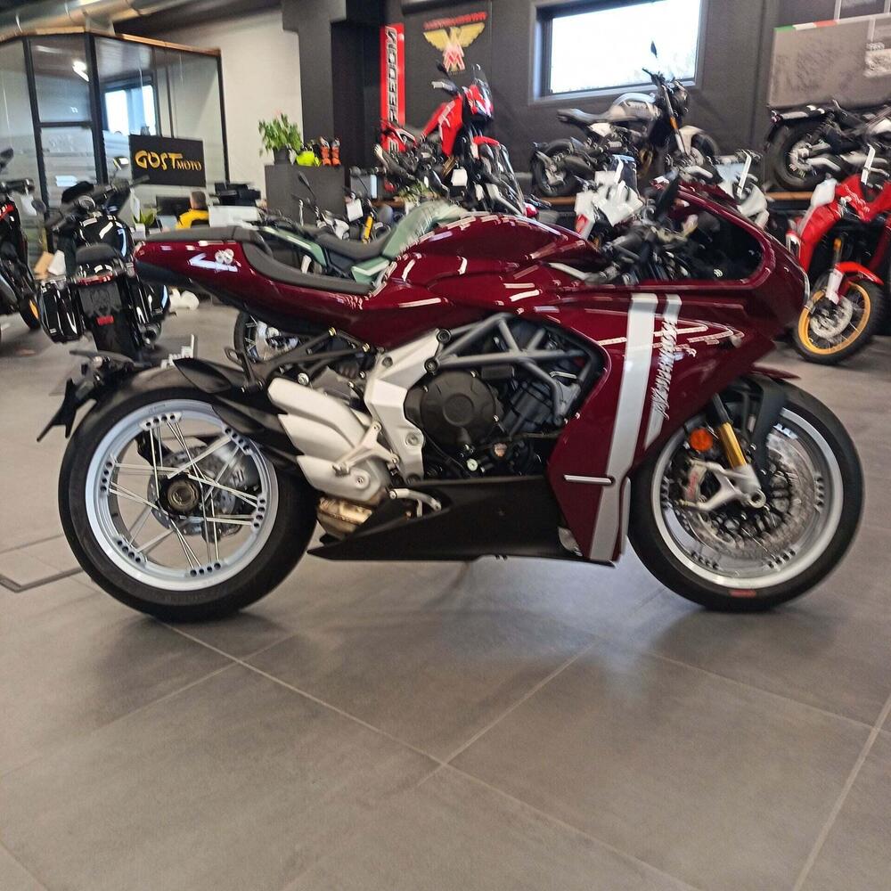 MV Agusta Superveloce 800 98 (2023 - 26) (10)