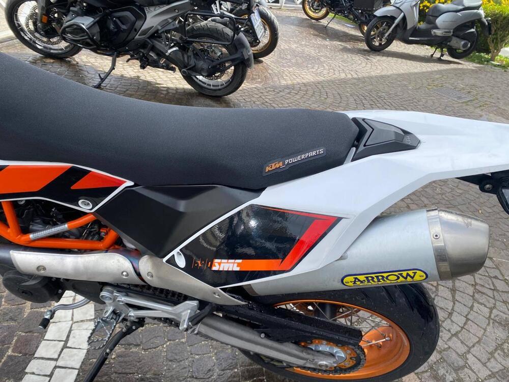KTM 690 SMC R (2012 -17) (9)