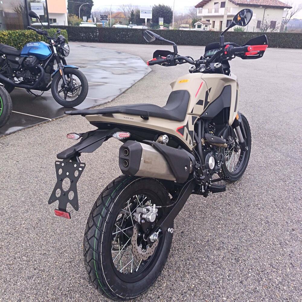 Benelli BKX 125 (2026) (4)