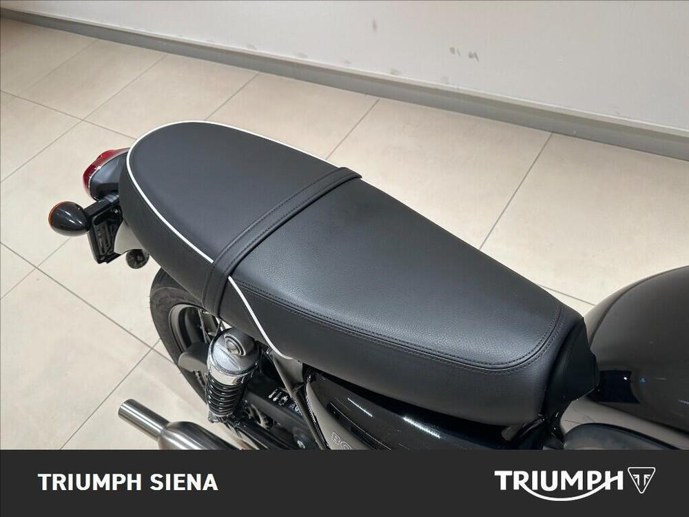 Triumph Bonneville T100 Stealth Edition (2024) (5)