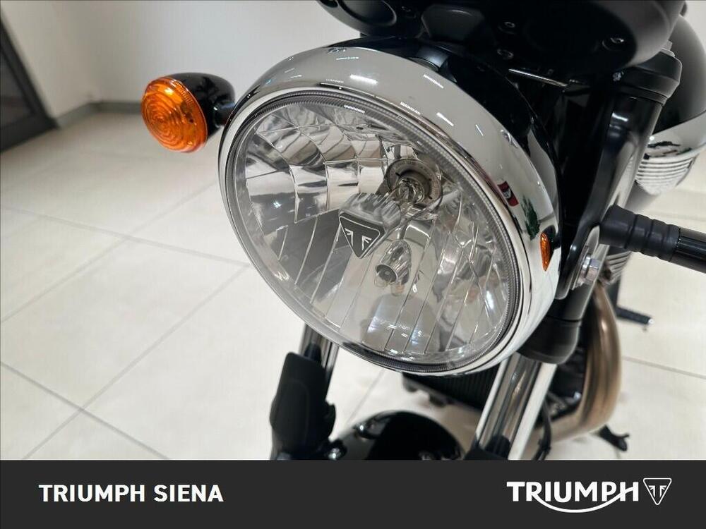 Triumph Bonneville T100 Stealth Edition (2024) (10)