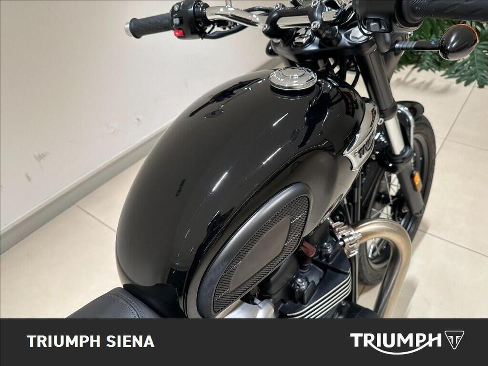 Triumph Bonneville T100 Stealth Edition (2024) (6)
