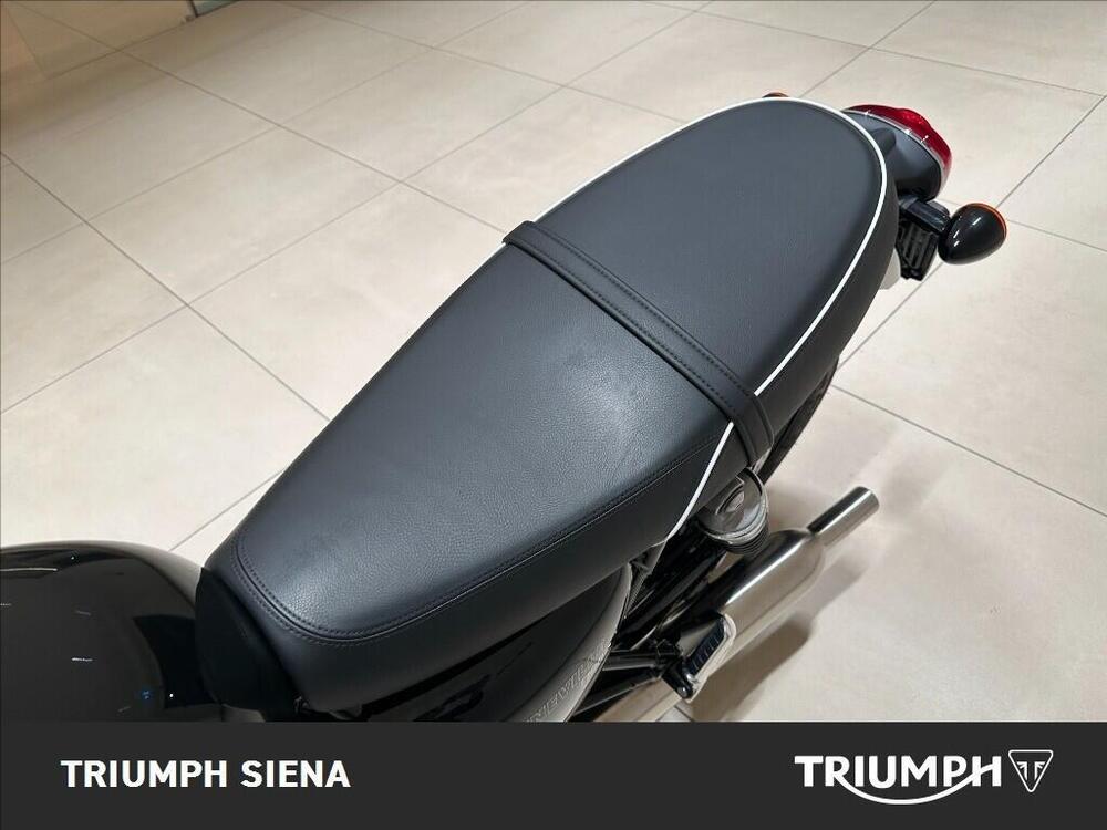 Triumph Bonneville T100 Stealth Edition (2024) (8)
