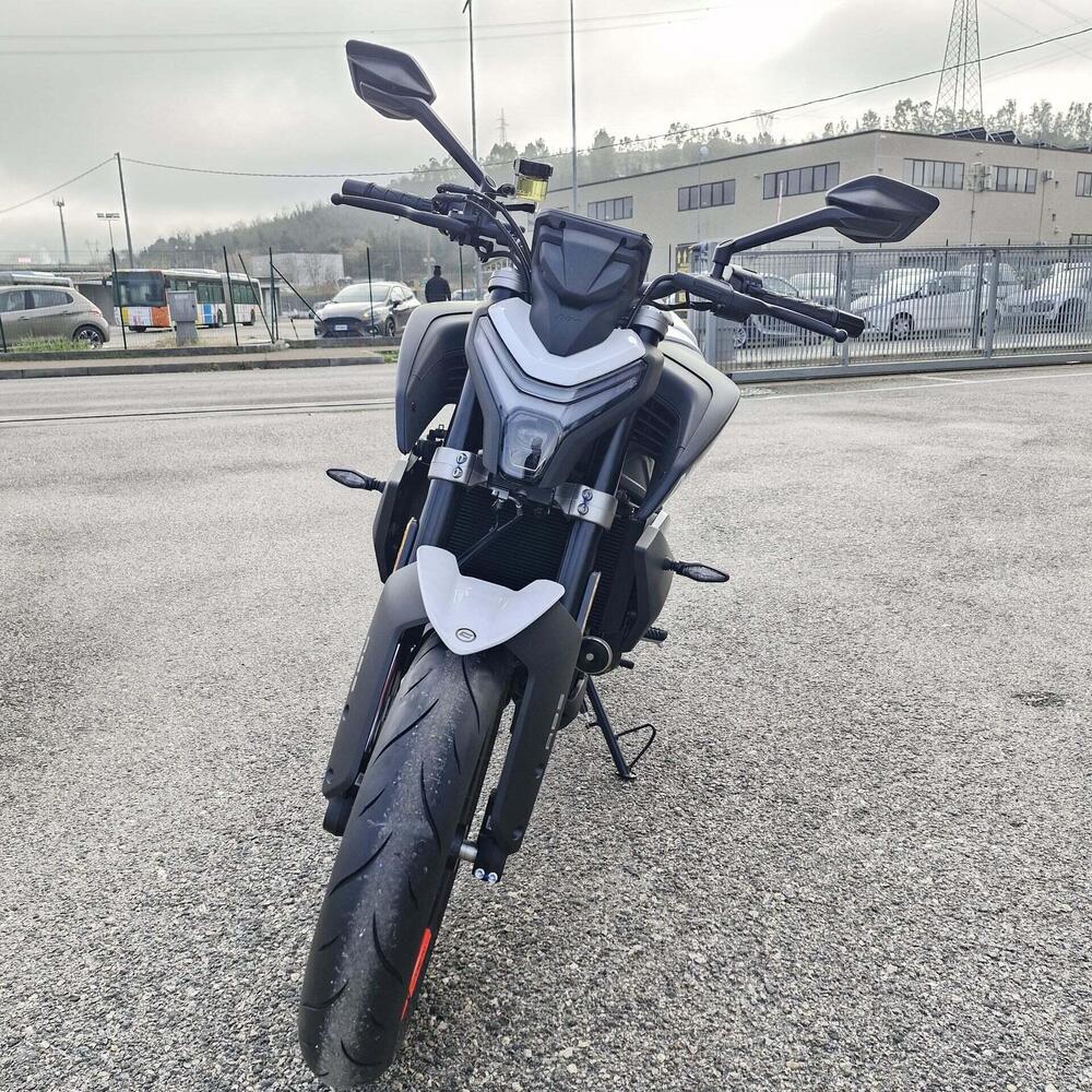 CFMOTO 450NK (2023 - 26) (9)