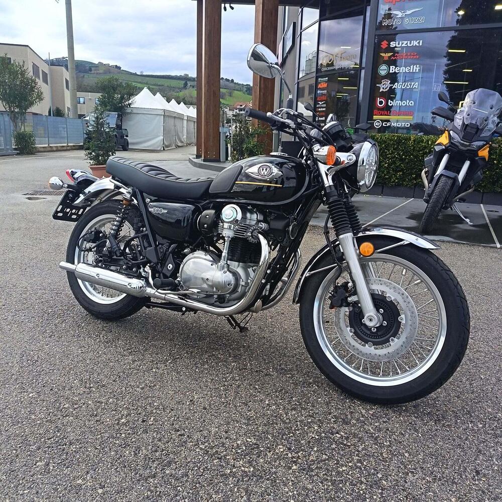 Kawasaki W 800 (2021 - 26) (3)