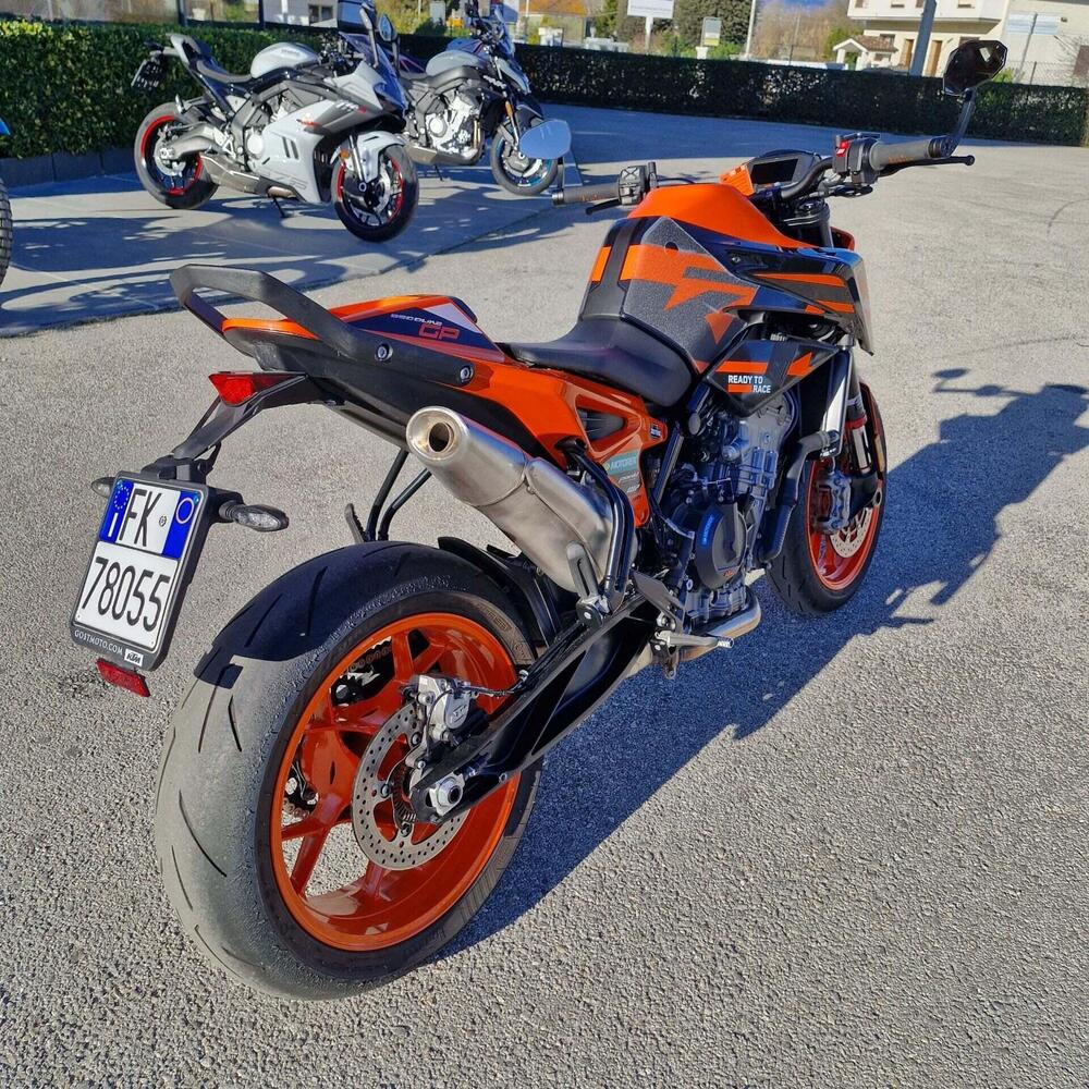 KTM 890 Duke GP (2022 - 23) (2)