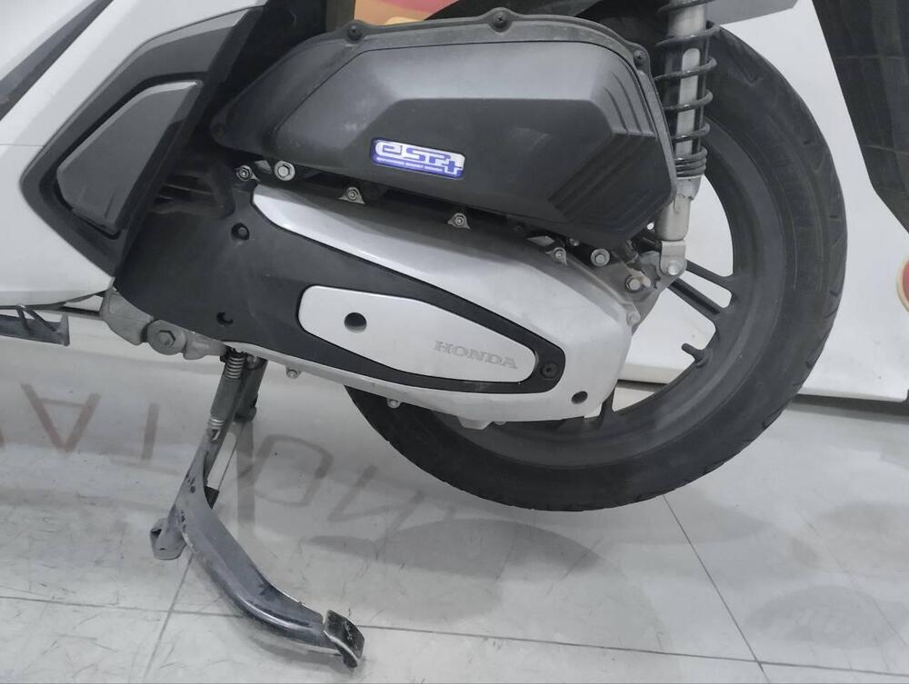 Honda SH 125i Sport (2024 - 25) (8)